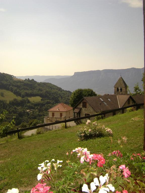 Gite Le Cerf De Belledonne Sainte-Agnès Kültér fotó